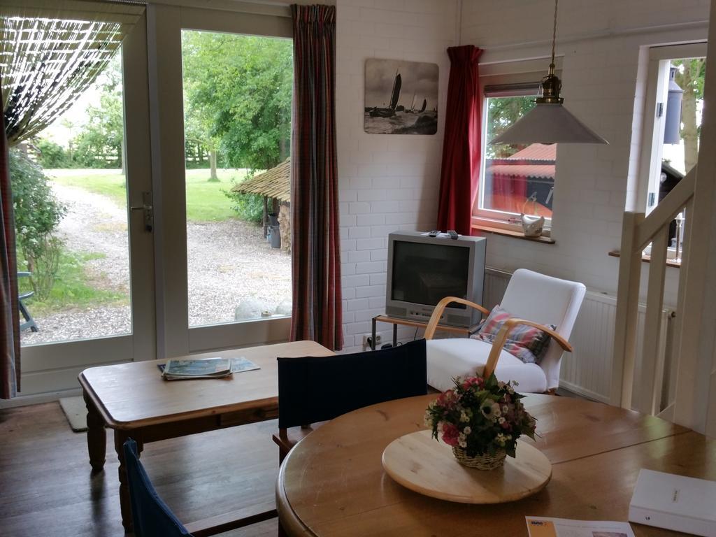 Vakantiewoning "De Kei" Warns Экстерьер фото